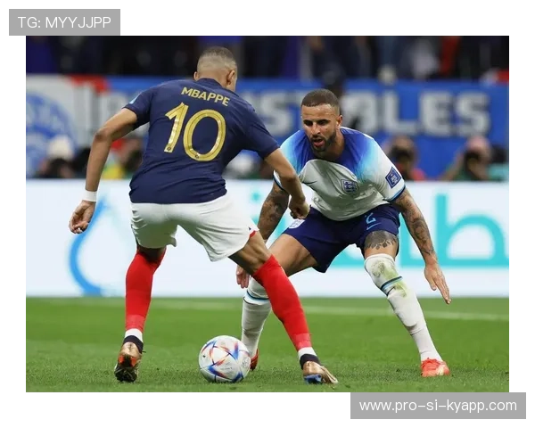 VAR的争议：科技与足球的平衡点在哪里？，足球vr技术